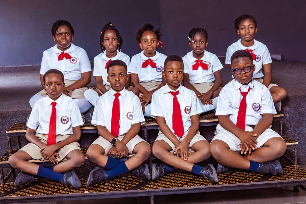 Class photograph with their teacher