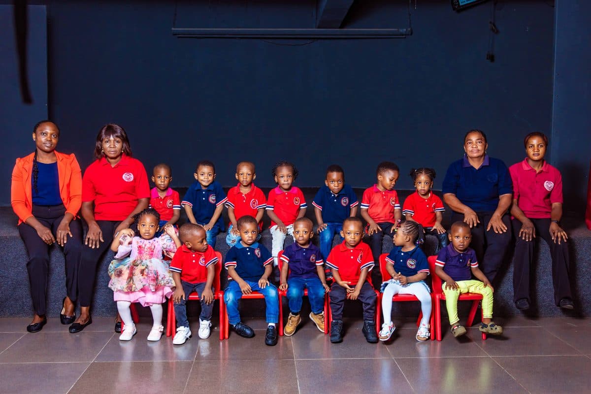 Nursery class photograph with their teachers